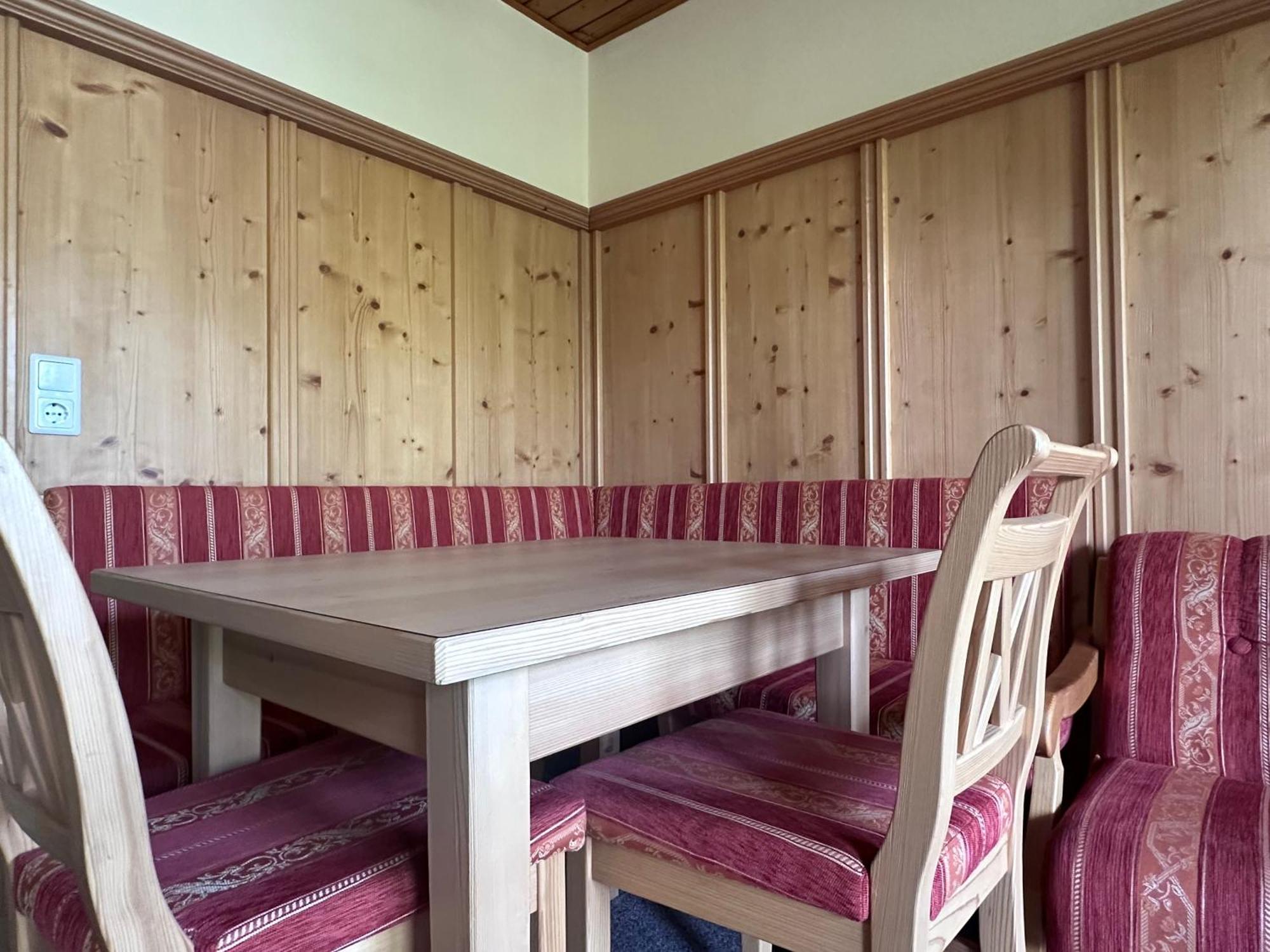 Apartament Josi *